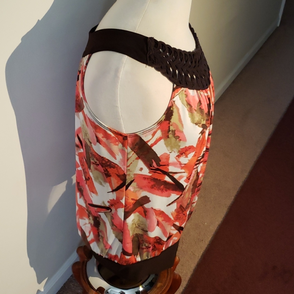 Wrapped Top - Picture 5 of 16
